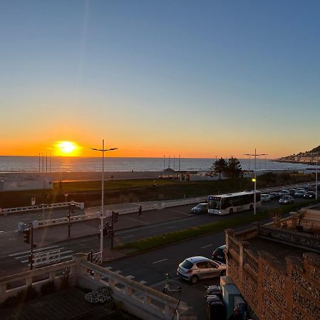 Le Petit Nid Perche Sous Les Toits, Vue Mer Hawr Zewnętrze zdjęcie